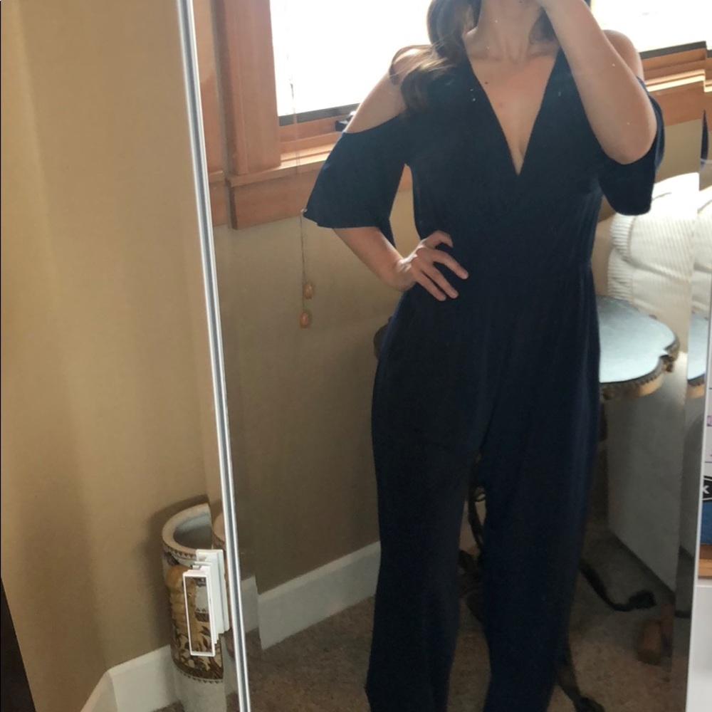 Navy blue bcbg size small jumpsuit